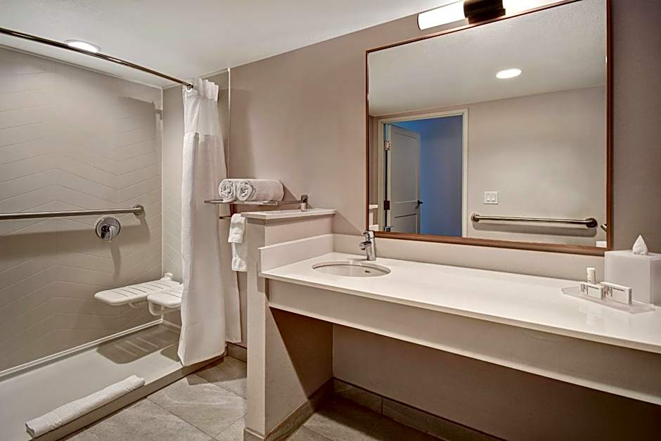 Fairfield Inn & Suites by Marriott Las Vegas Airport South