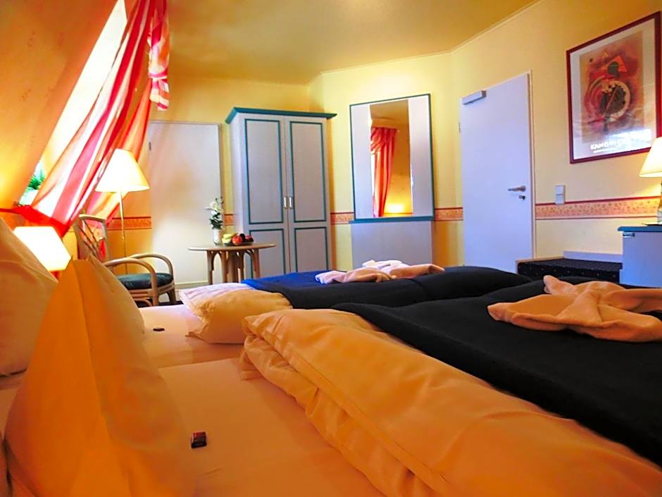 Photo 1 of 7 of Double Room