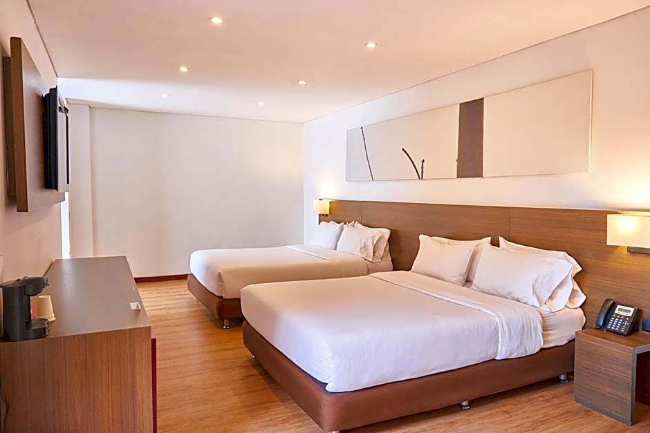 84 DC Bogotá By OxoHotel