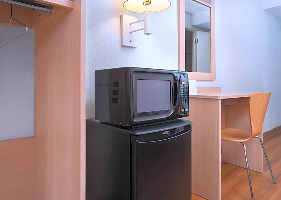 Motel 6-San Simeon, CA - Hearst Castle Area