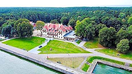 Smiltynės Kurhauzas Sandkrug Kurhaus