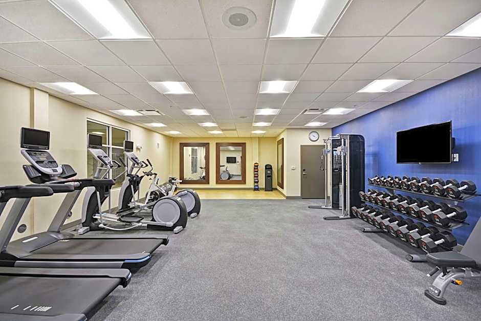 Homewood Suites By Hilton Warren Detroit