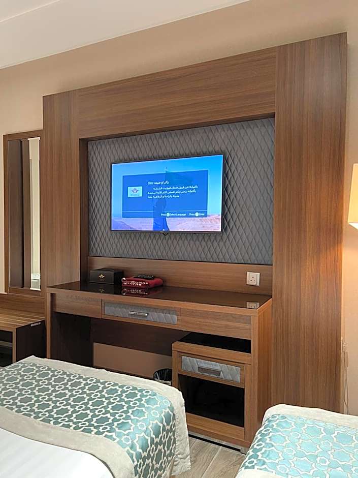 Violet Al Shisha Hotel