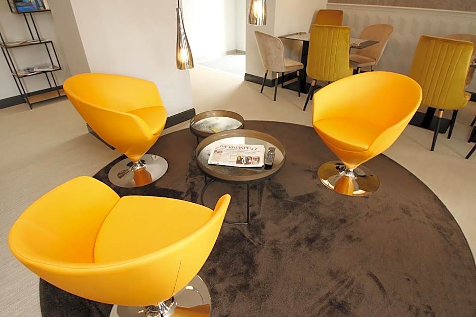 Amelie No 1 Hotel & Appartements