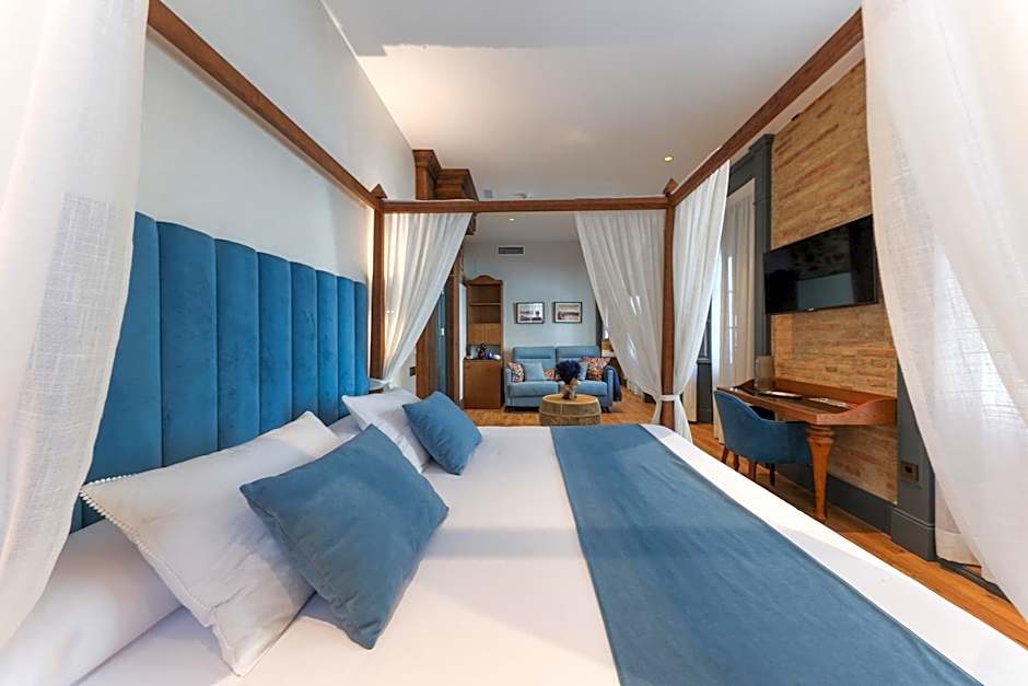 La Casa Azul Boutique Hotel