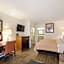 Quality Inn & Suites Conference Center Statesboro Historic District