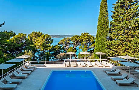 Bluesun Hotel Maestral
