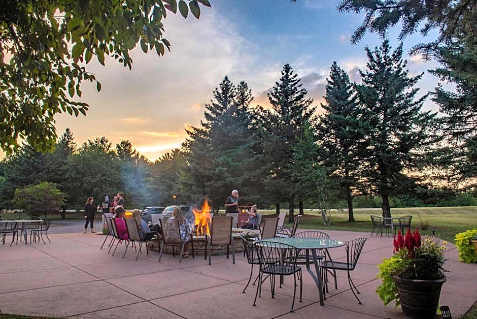 Spring Valley Inn