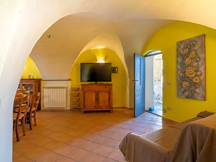 Agriturismo IL POGGIO DI VASIA CITR00864-AGR-0001