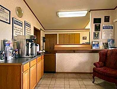 Knights Inn Greenville