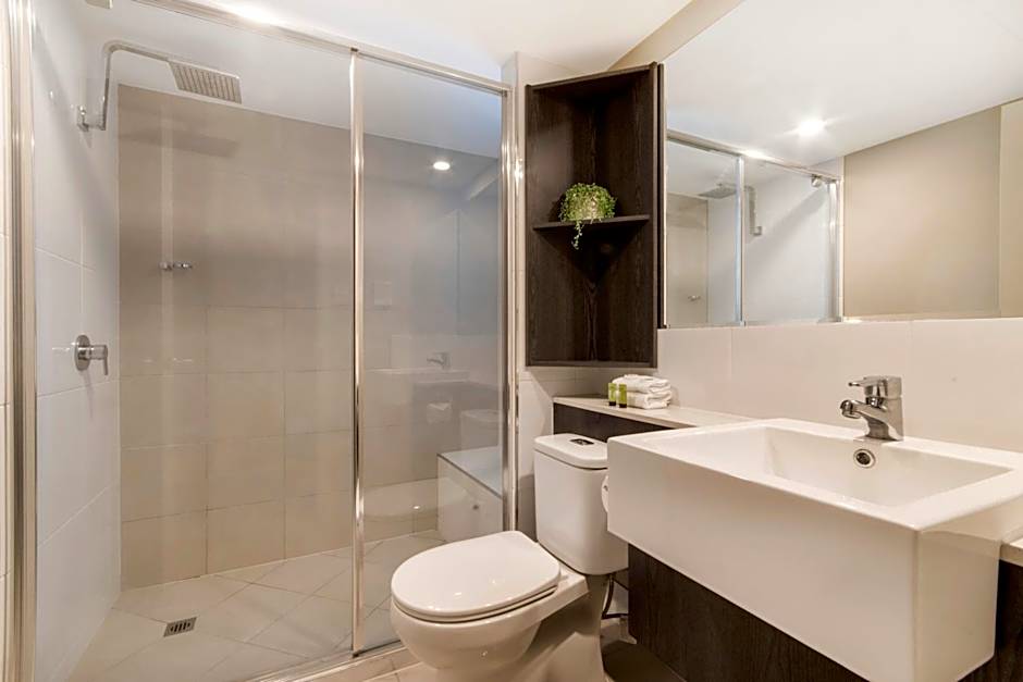 Sunshine Tower Hotel