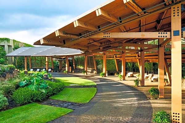 1 Hotel Hanalei Bay