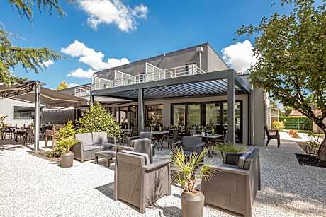 Au Comté d'Ornon Hôtel & Spa