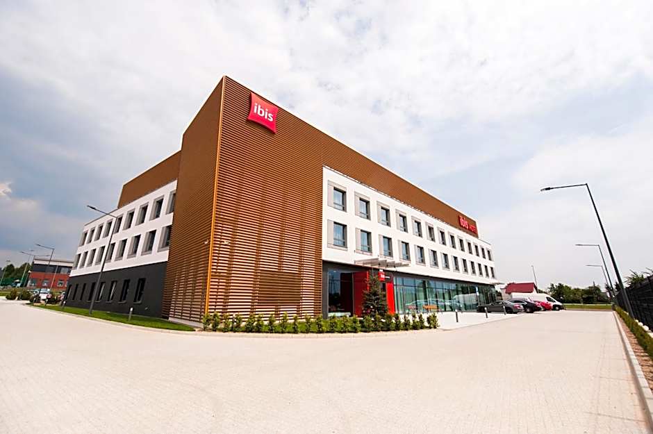 Ibis Poznan Polnoc