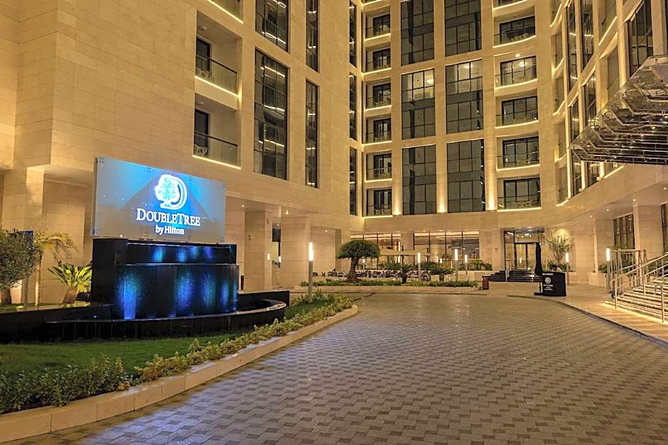 DoubleTree by Hilton Doha Downtown