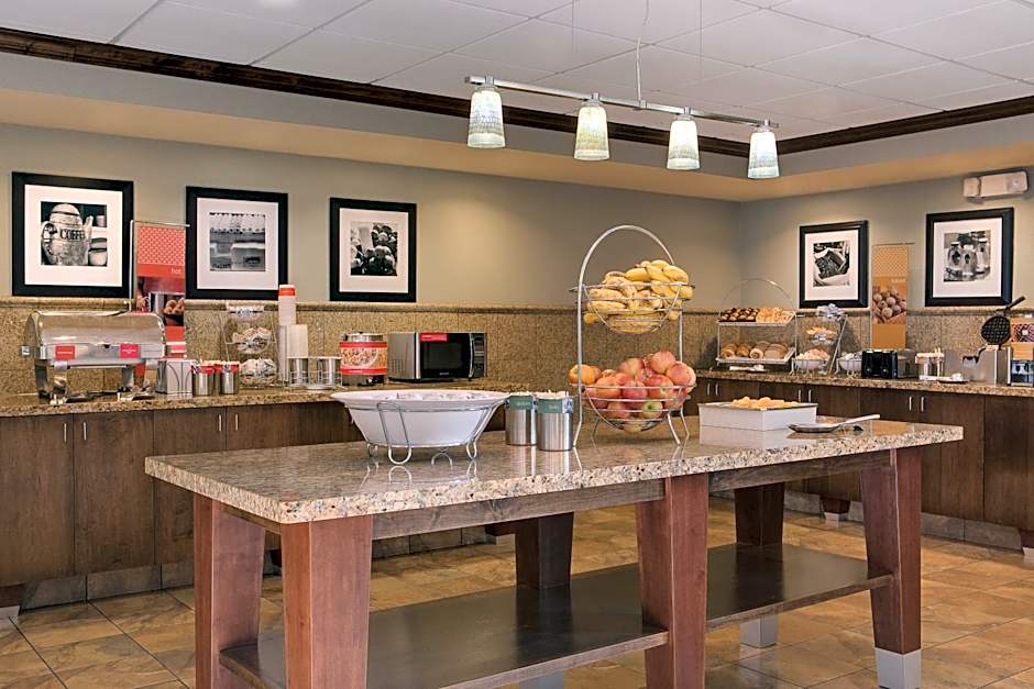 Hampton Inn By Hilton & Suites Lincoln - Northeast I-80