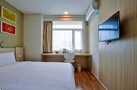 Huazhu - Superior BedRoom