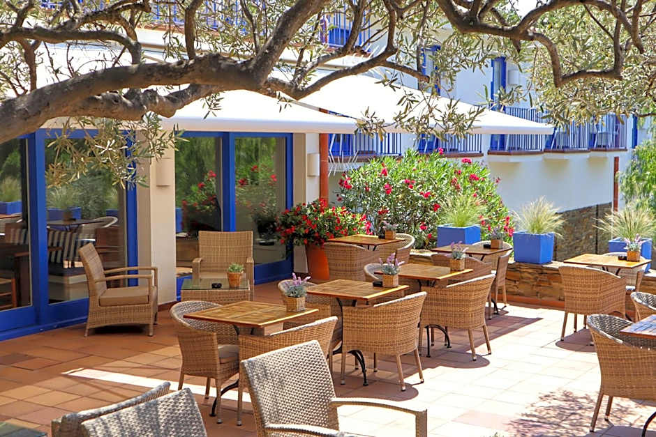 Hotel Blaumar Cadaqués by Fimedhotels