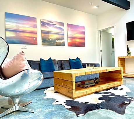 Petaluma Warehouse Lofts Unit C