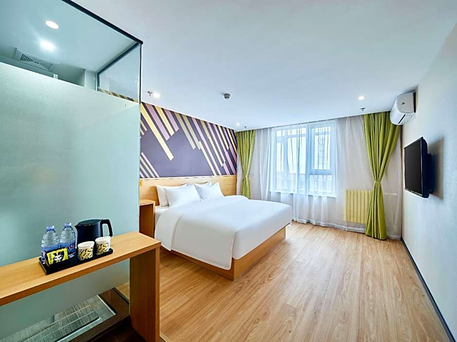 IU Hotel Shijiazhuang Airport