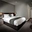 Lakes Hotel