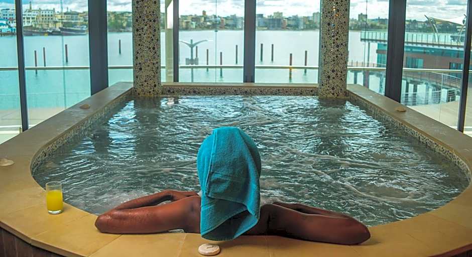 Hotel English Point Marina & Spa