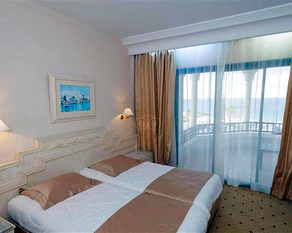 Hotel Orient Palace