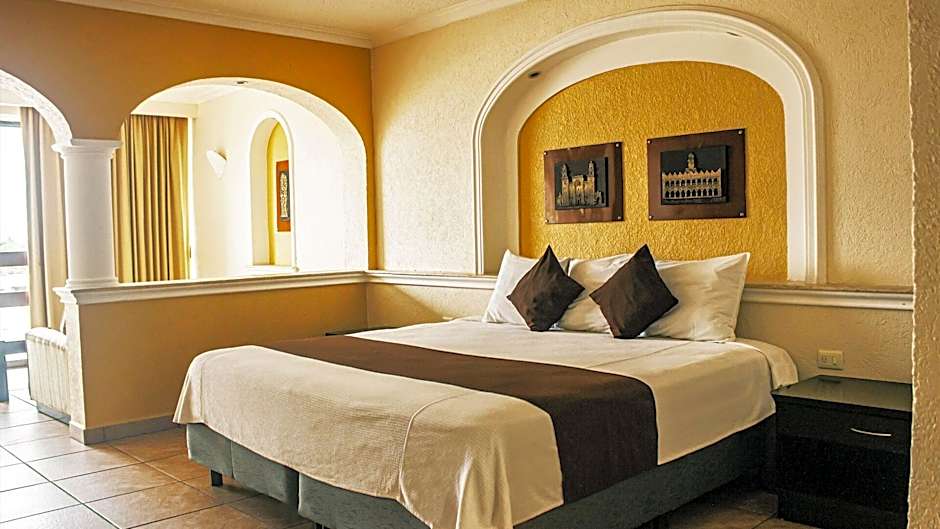 Hotel Los Aluxes