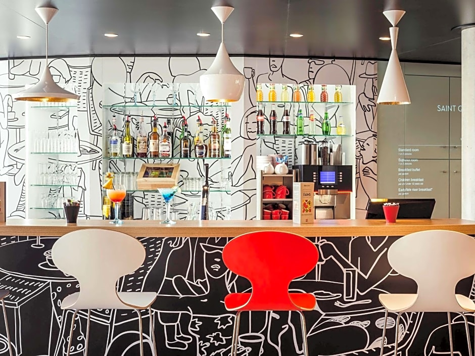 ibis Saint Quentin en Yvelines - Velodrome
