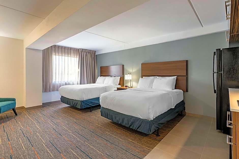 MainStay Suites Lexington I-75