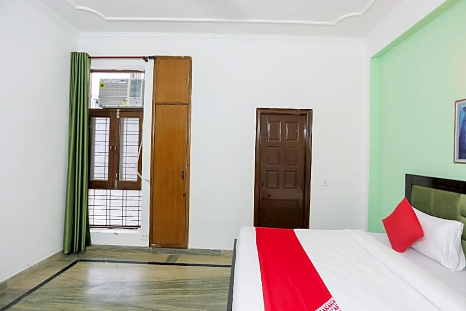 Paradise Pearl Hotel by OYO Rooms – Noida, DC