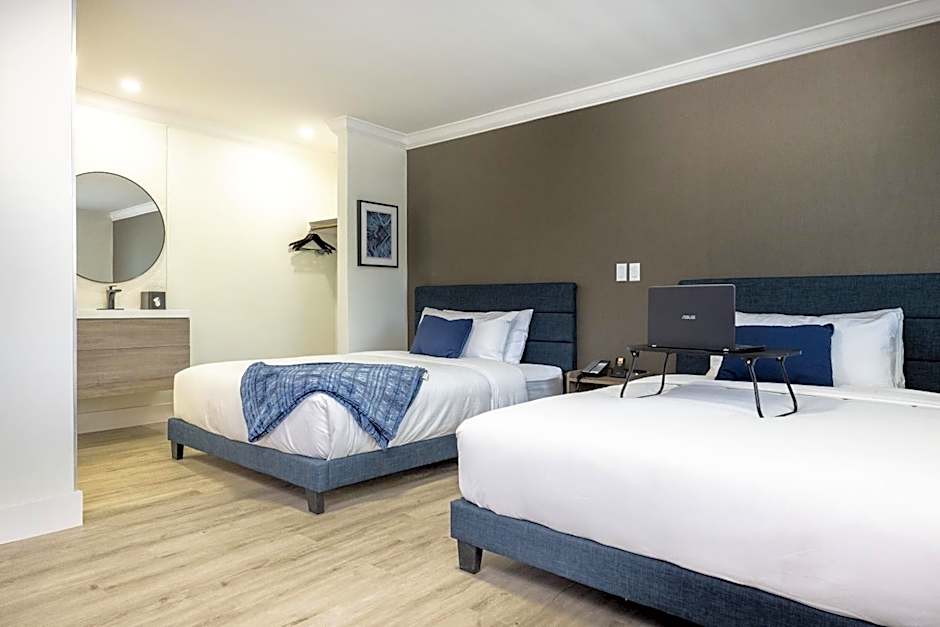 WAFER 450 Hotel