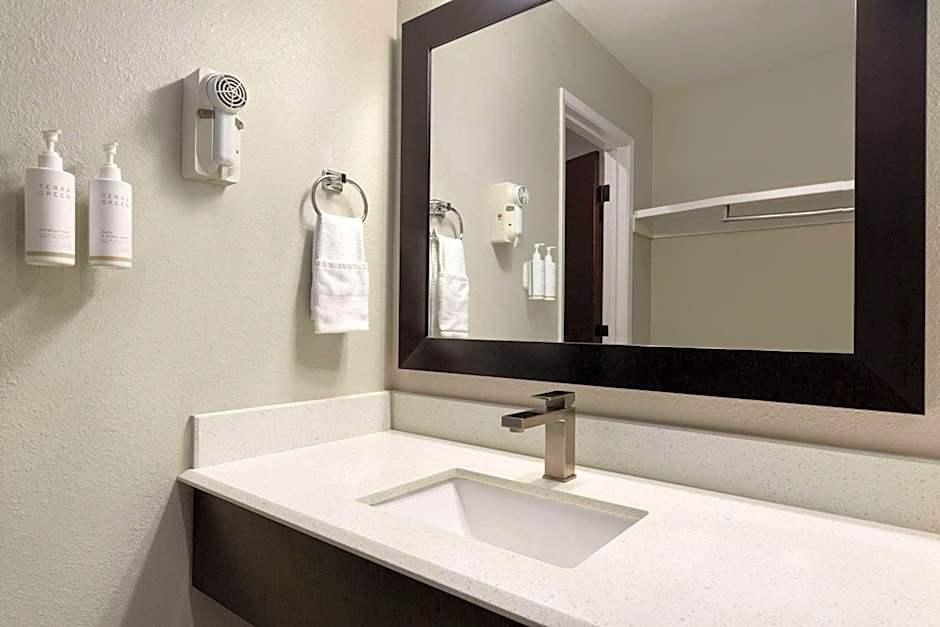 Super 8 by Wyndham Eureka