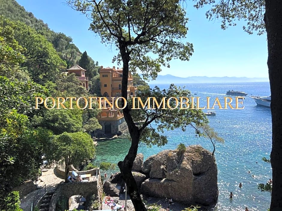 PORTOFINO SUITE VISTA MARE CON SPIAGGIA PRIVATA