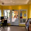 Sandyland Reef Inn