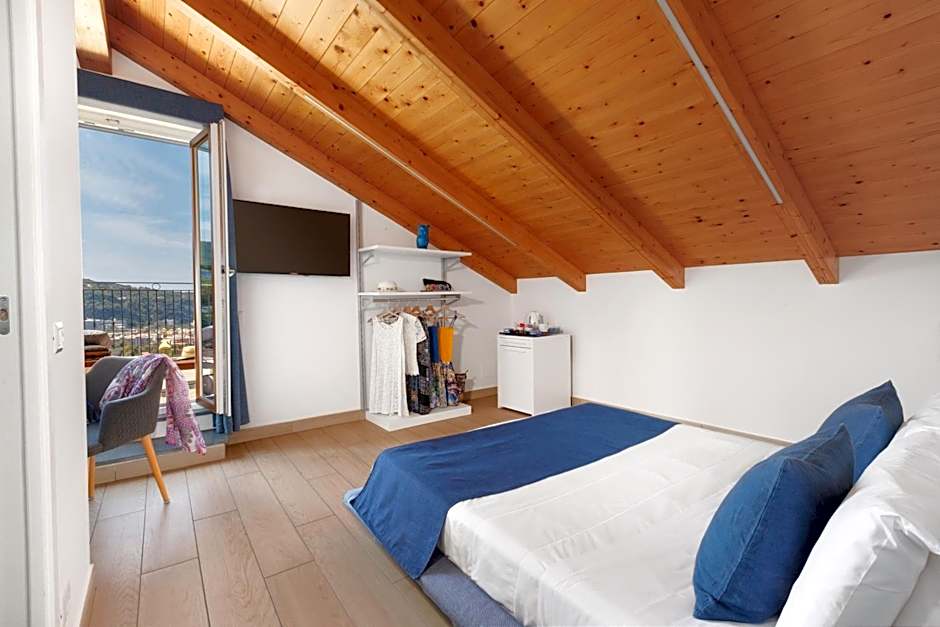 Eterea Charming Suites