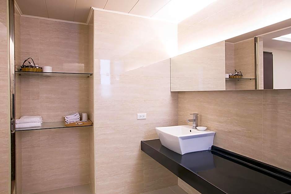 Huang Shin Business Hotel-Chung Kang