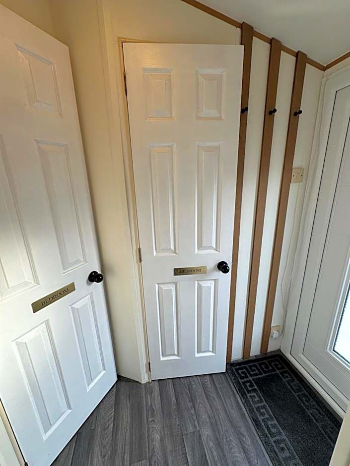 8 berth Waterside Ingoldmells V8 Santanavan 3