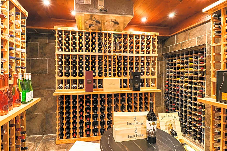 The Peacock Inn, an Ascend Collection Hotel