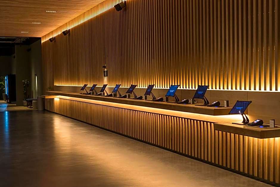 Zedwell Piccadilly Circus