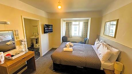 Russel Court Hotel Bournemouth Central