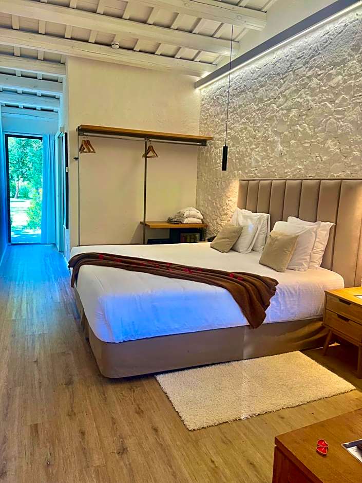 Hotel Aatu - Adults Only