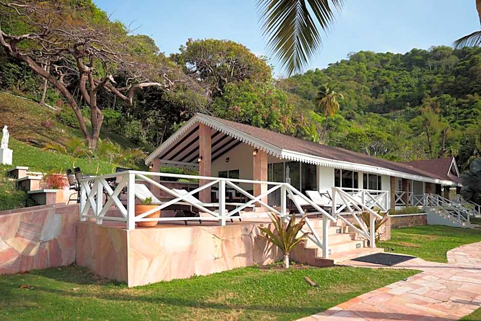 Blue Waters Inn