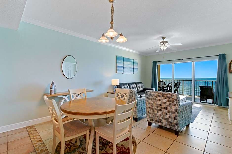 Crystal Shores West 202