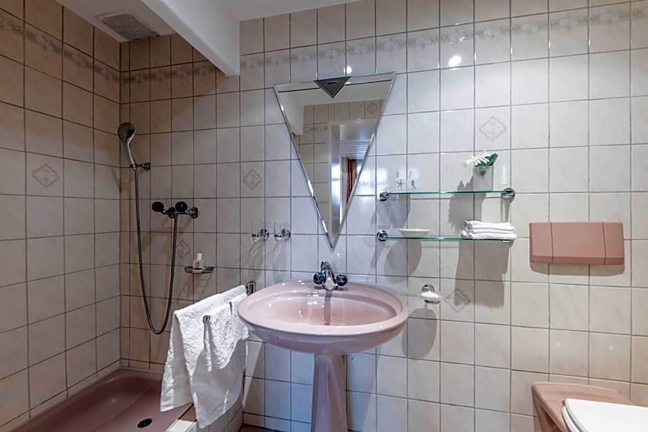 Art Deco Villa Mon Abri BnB