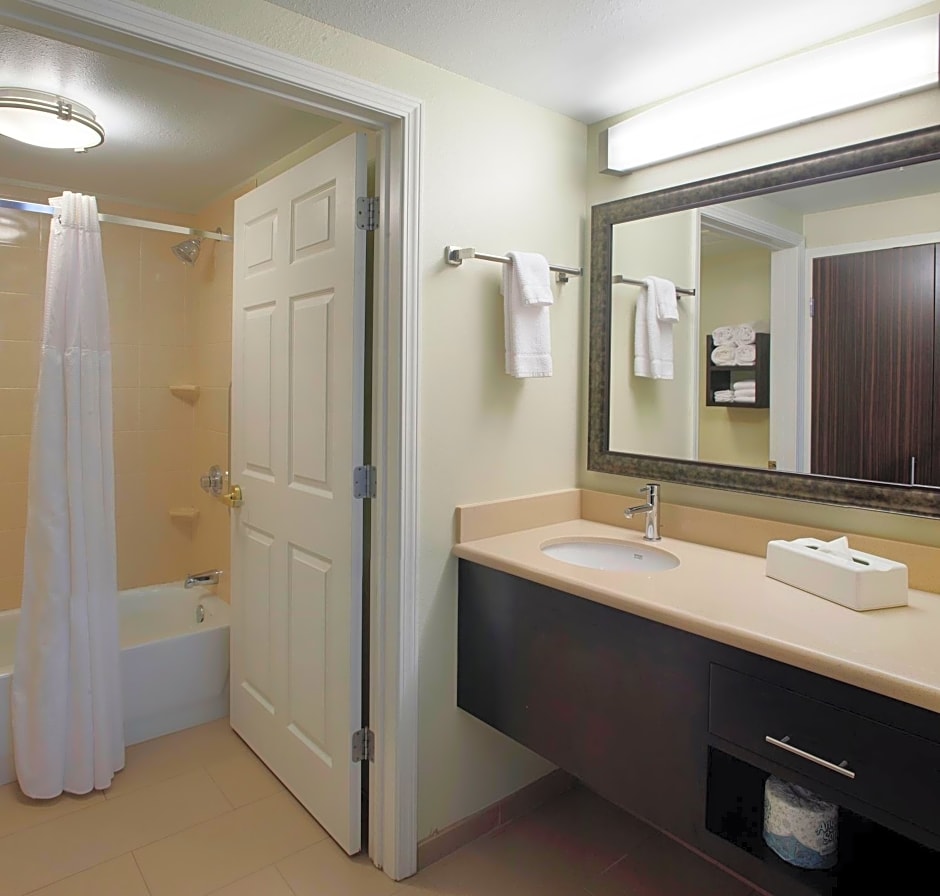 Staybridge Suites Fayetteville By IHG