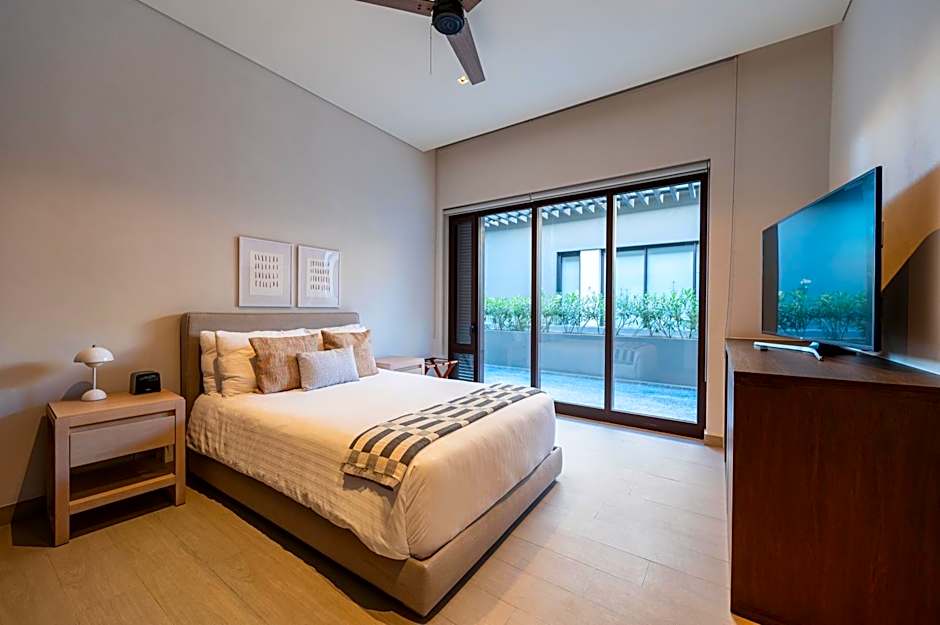 The Paraiso Residences at Marina Cabo