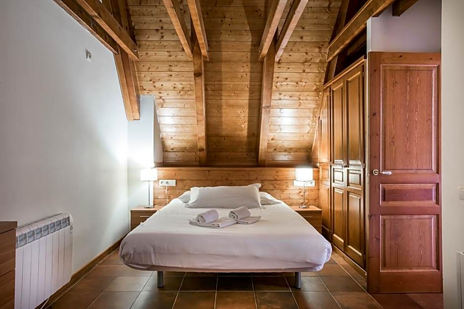 Apartamentos SNO Mont Romies Unhola