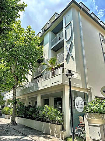 Hotel Lux