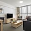 Oaks Brisbane River City Suites